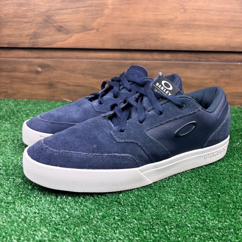 Oakley BMX Skateboarding Shoes Men's 9.5 Blue Suede‎ Upper Laser Cut 13550-6AC